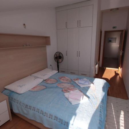Apartmani Damir Livajic 奥米什 外观 照片